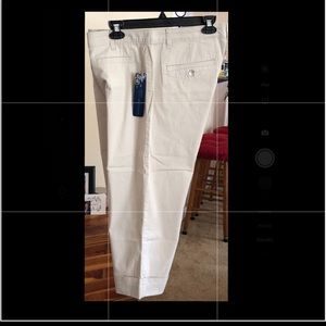 Khaki crop denim pants by Bandolino